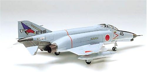 Tamiya Modeli 61605 1/100 McDonnell Douglas F-4EJ Phantom II